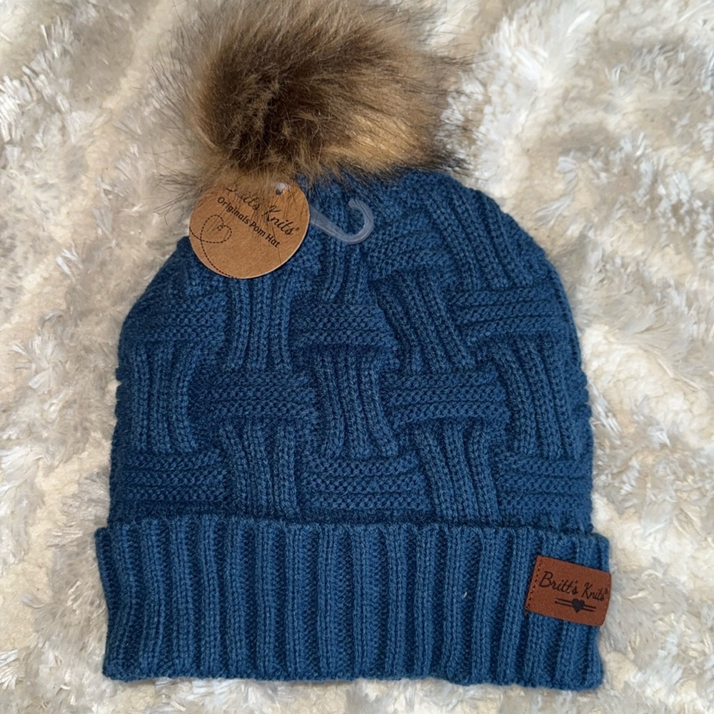 New blue beanie with puff!